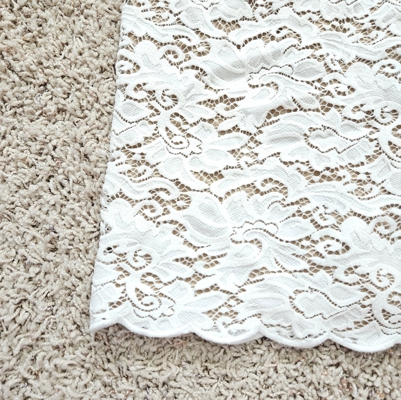 Bailey 44 White Lace Desert Moon Dress - size 4 - Picture 4 of 12